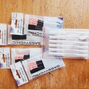 Bold Black and Pink Lashes for Stunning Makeup